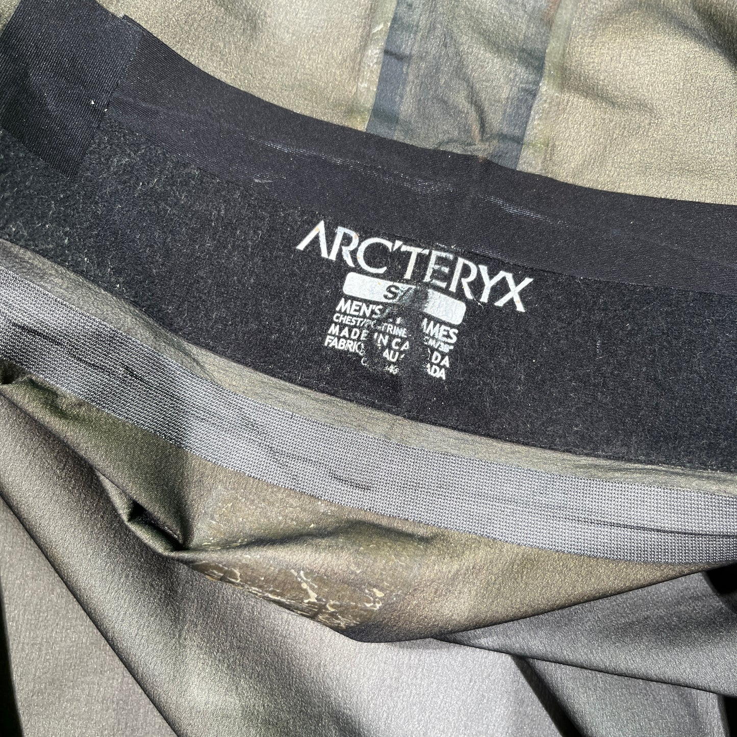 Authentic Arcteryx Alpha LT Goretex Pro Jacket (S)