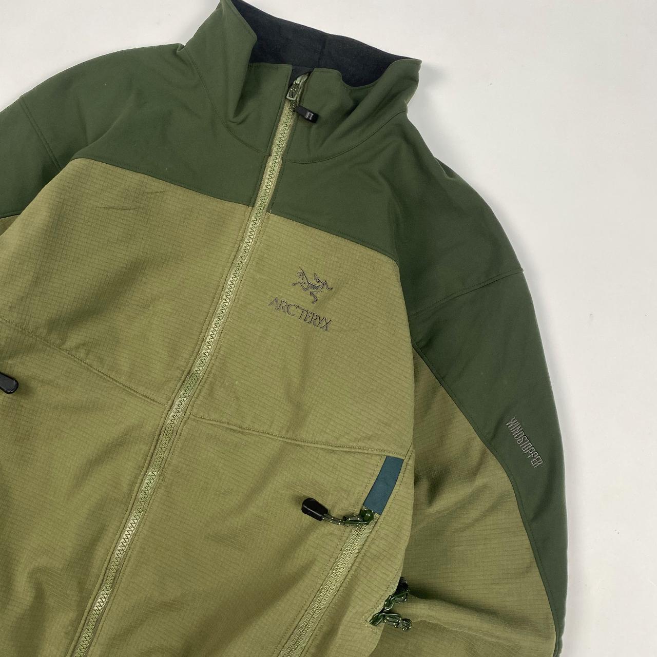 Authentic Vintage 00's Arc'teryx Sigma AR Windstopper Jacket (S)